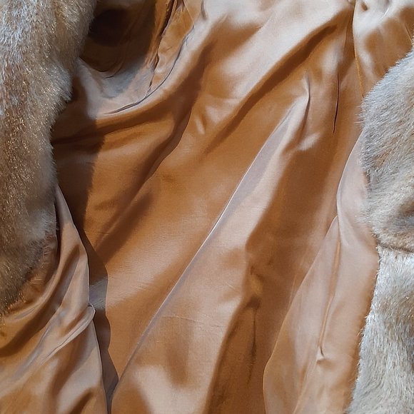 Faux Fur Jacket Size M - Picture 6 of 8